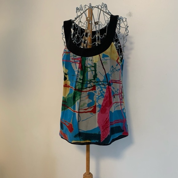 Sleeveless colourful shirt. Size medium. Measurements in photos. - Picture 1 of 7
